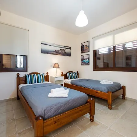 Βίλα Alexandra By Ezoria Αγία Νάπα