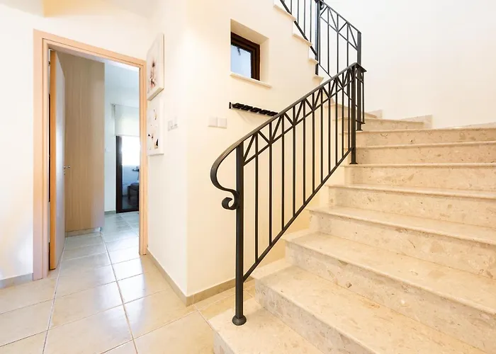 Alexandra By Ezoria Ayia Napa